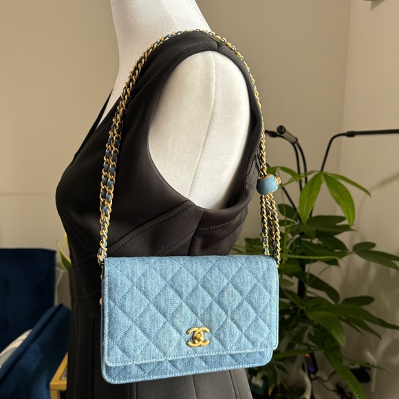 Chanel Denim Pearl Crush WOC - Picture 16 of 16